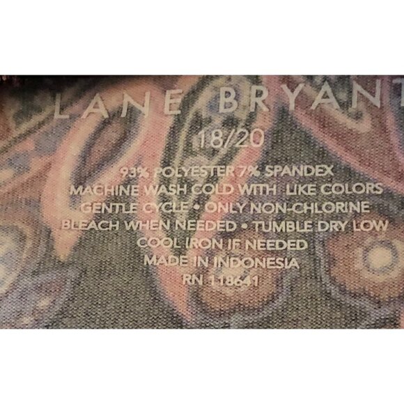 NWOT Lane Bryant Blouse Swing Top with Colorful Paisleys Flowers Size 18/20 - Picture 8 of 9